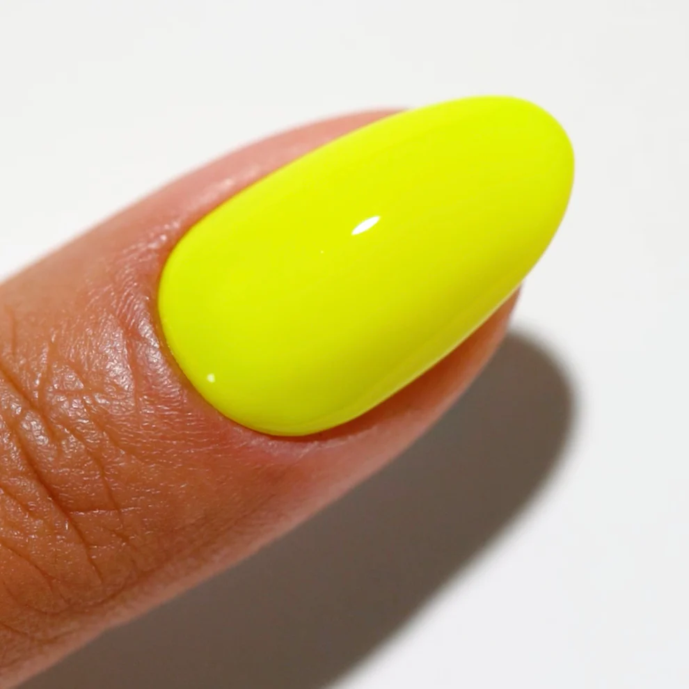 highlighter-yellow-diva-188-3-DV-188.JPG